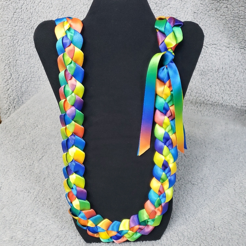 Single Color Ribbon Lei Rainbow Color 22-inches